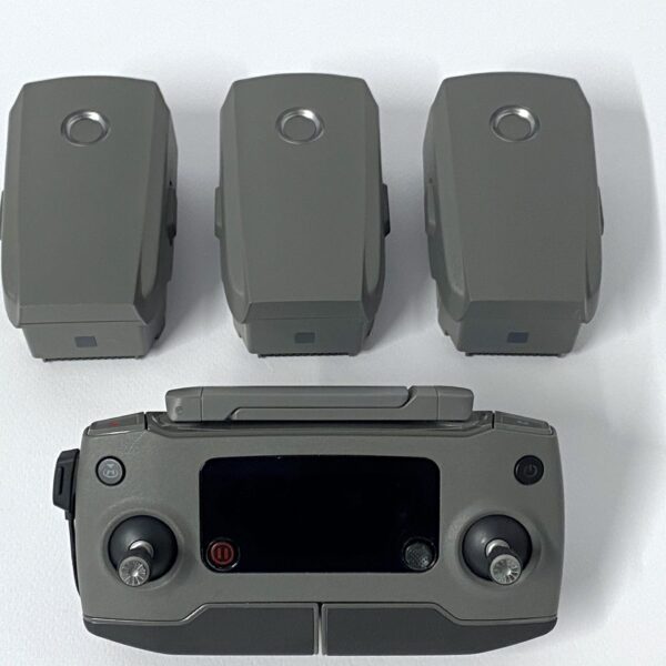 DJI Mavic 2 Pro Fly More Combo - immagine 2